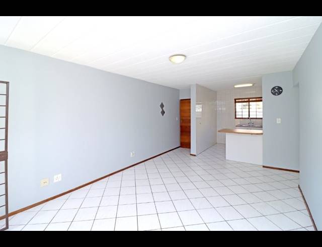 2 BEDROOM APARTMENT FOR SALE IN ROBINDALE